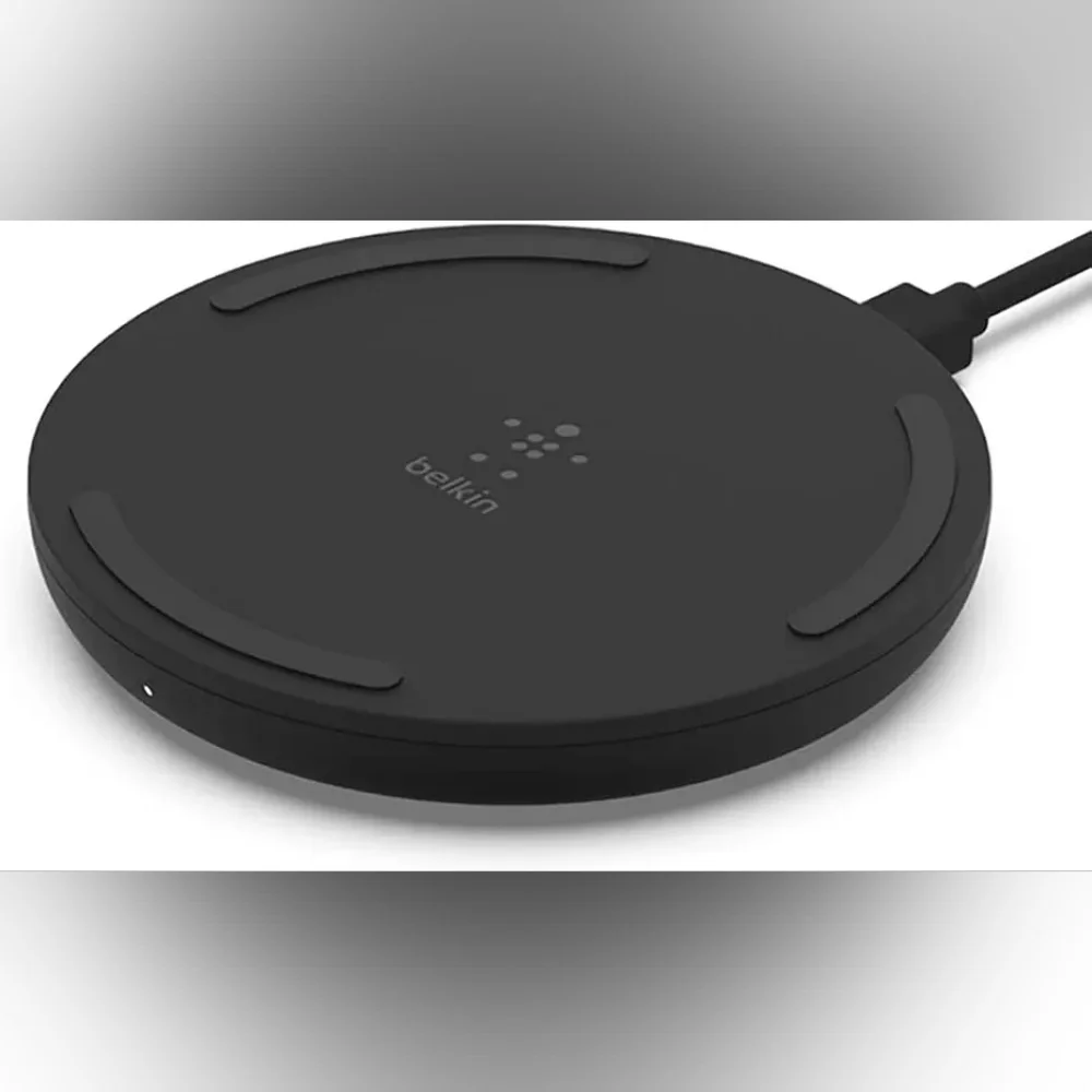 Belkin Wireless Charger - Qi-Certified 10W Max Fast Charging Pad - Quick Charge